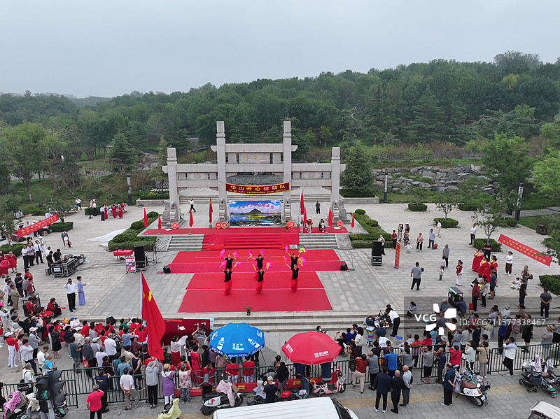航拍夏季济南卧牛山地质公园风光图片素材