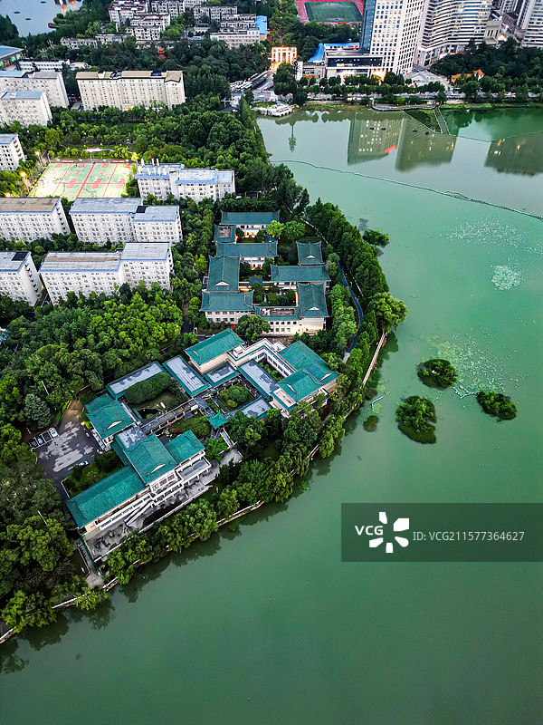 湖北武汉南湖畔中南民族大学航拍图片素材