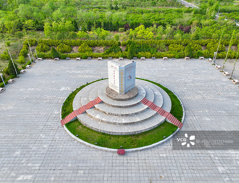 河南省郑州市登封市嵩山太室山风景区嵩阳书院航拍图片素材