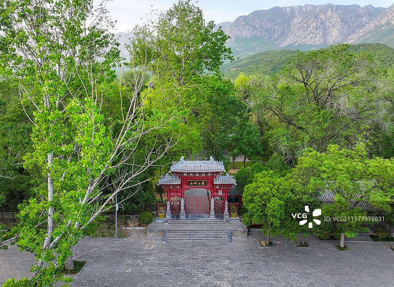 河南省郑州市登封市嵩山太室山风景区嵩阳书院航拍图片素材