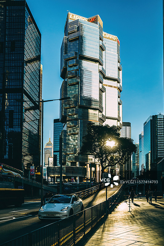香港城市风光-傍晚中环力宝中心图片素材