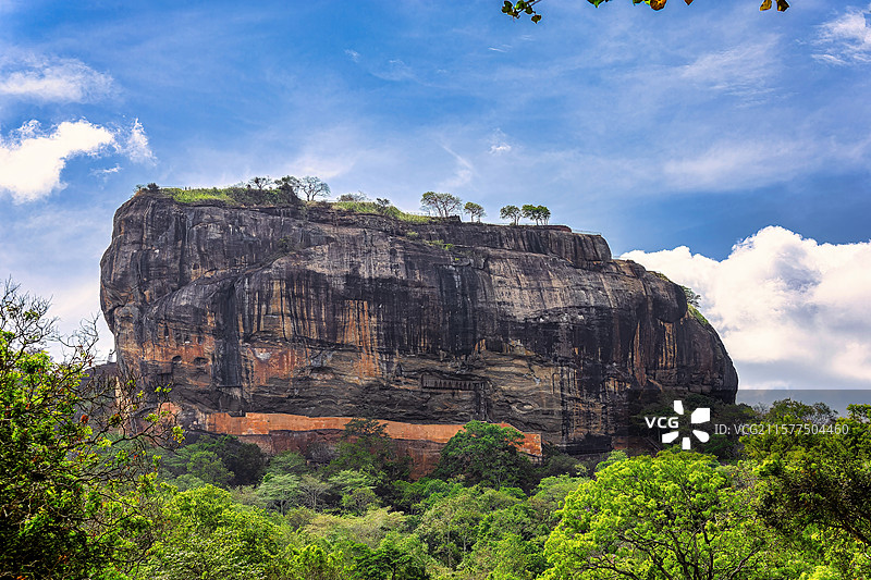 斯里兰卡狮子岩的壮丽景色（夏天）图片素材
