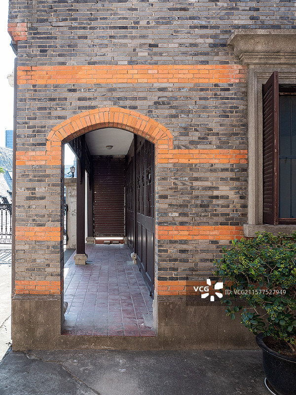 浙江嘉兴海宁诗人徐志摩故居图片素材