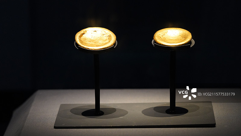 西汉时期金饼图片素材