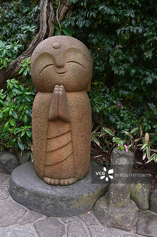 日本镰仓长谷寺的春天图片素材