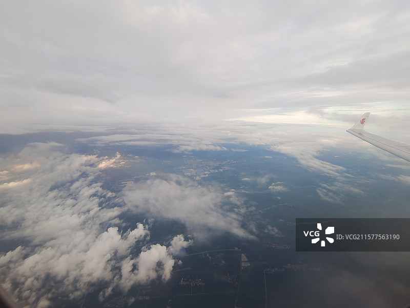 满天飞云图片素材