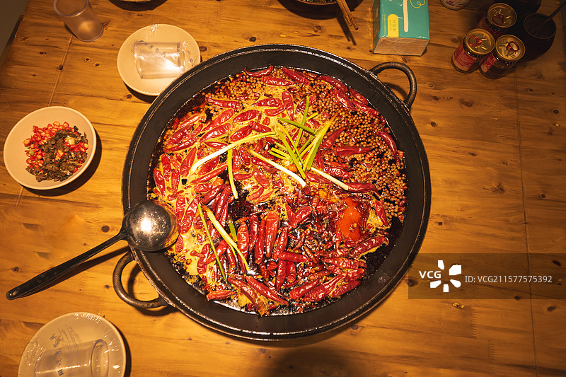 重庆九宫格火锅特写，四川火锅特写图片素材