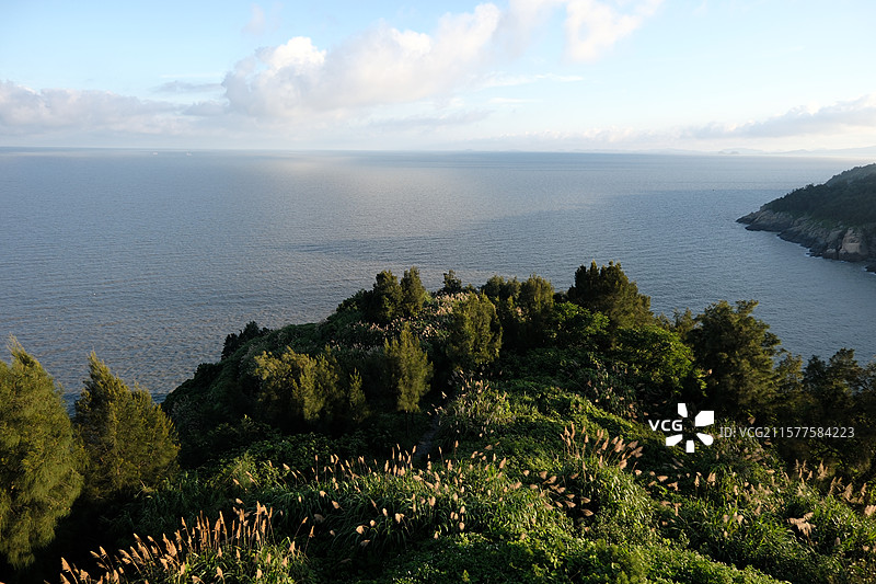 鸡山岛高处的日落风景图片素材