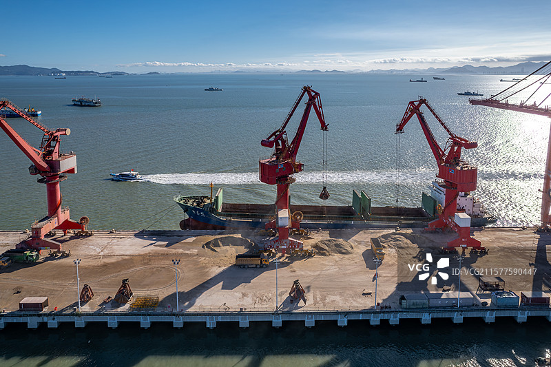 浙江台州玉环市集装箱港口航拍图片素材