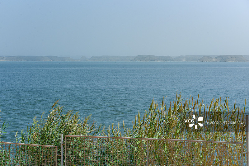 埃及阿斯旺纳赛尔湖近景风光图片素材