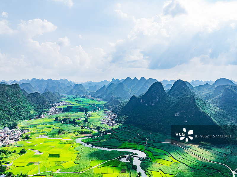 广西柳州柳南区流山镇喀斯特地貌田园风光图片素材