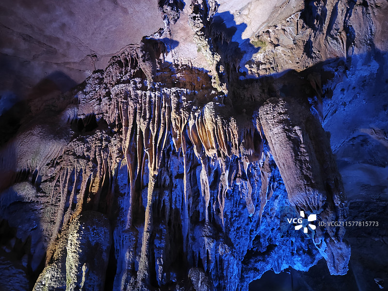 金华兰溪地下长河钟乳石图片素材