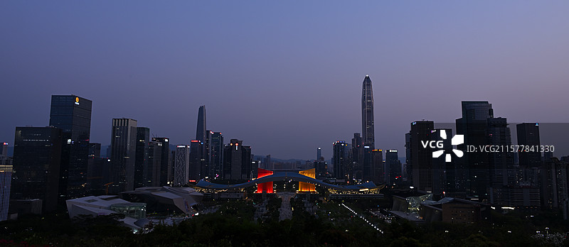 深圳市民中心黄昏蓝调图片素材