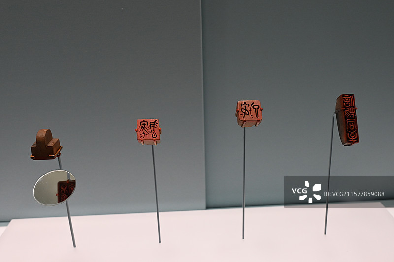 上海博物馆东馆玺印篆刻馆，中国历代玺印篆刻图片素材