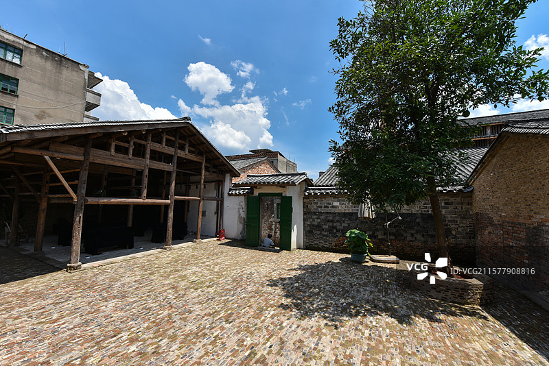 “景德镇手工瓷业遗存”之袁家窑及作坊群图片素材