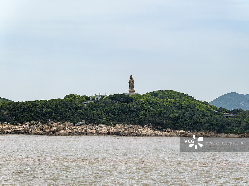 远眺舟山普陀山南海观音海景风光图片素材