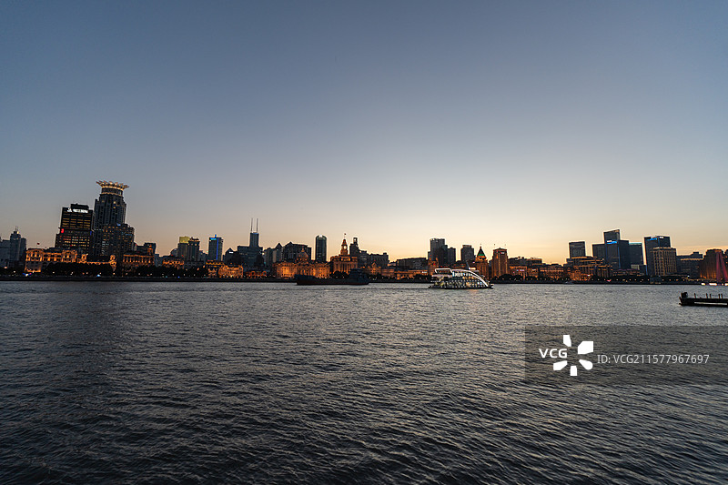 上海外滩万国建筑群 夕阳图片素材