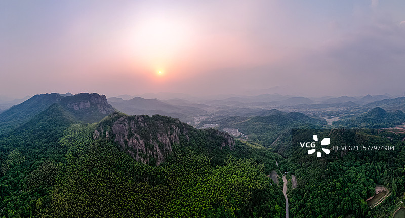 马仁奇峰图片素材