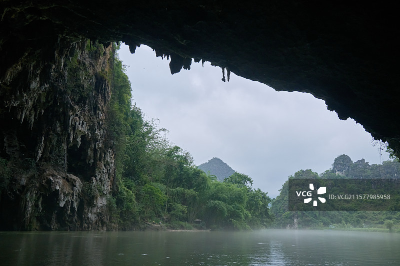 百鸟岩图片素材