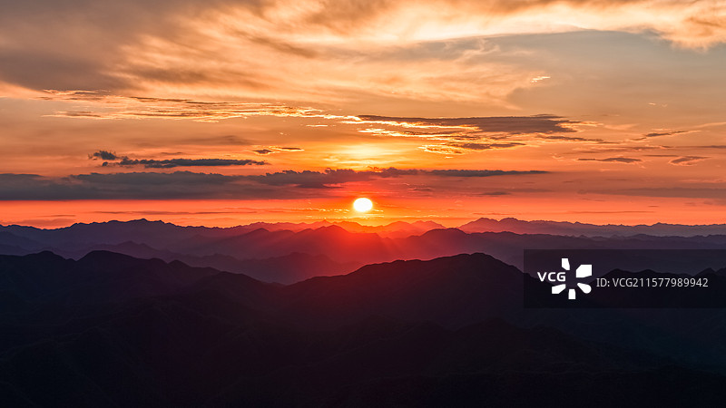 陕西商洛镇安县海棠山绝美云海日出图片素材