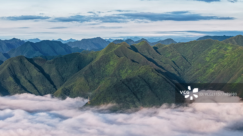 陕西商洛镇安县海棠山绝美云海日出图片素材