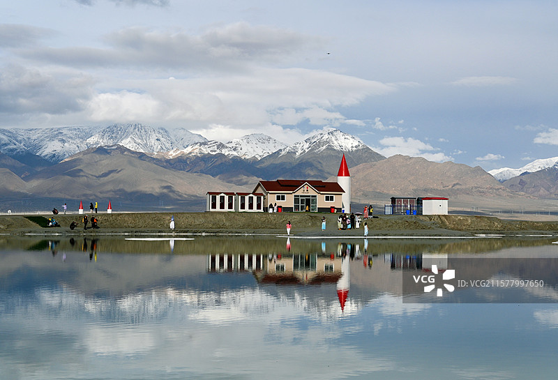 青海翡翠湖图片素材