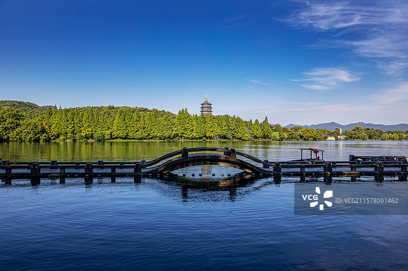 浙江杭州双投桥雷锋塔图片素材