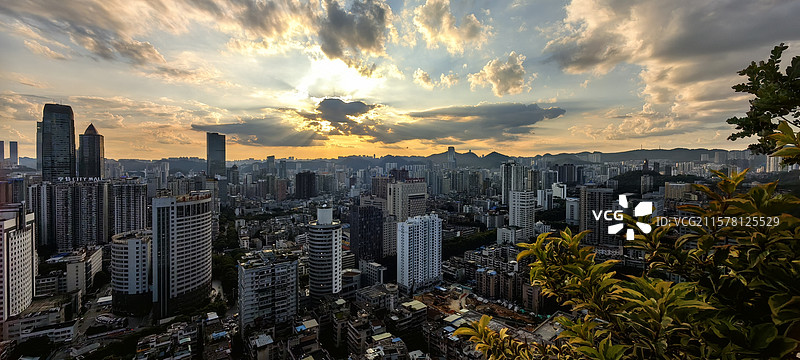 贵阳东山落日图片素材