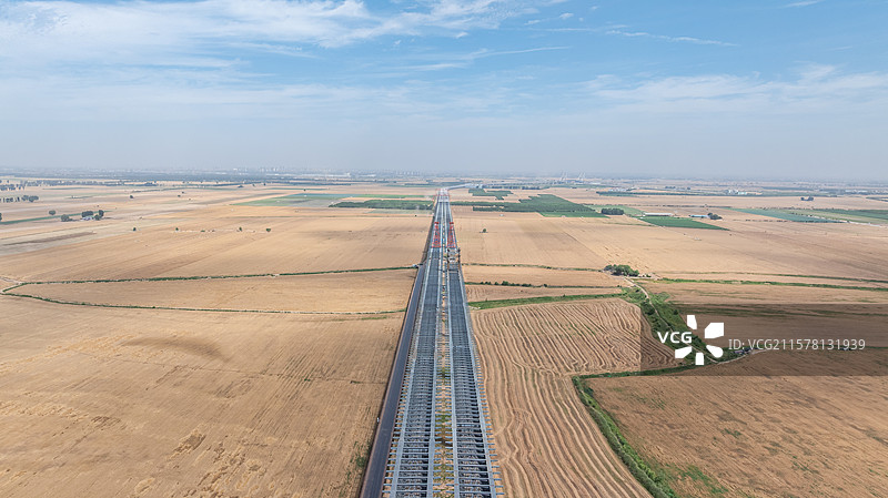 河南省焦作市孟州市在建沁伊高速公路跨黄河立交桥图片素材