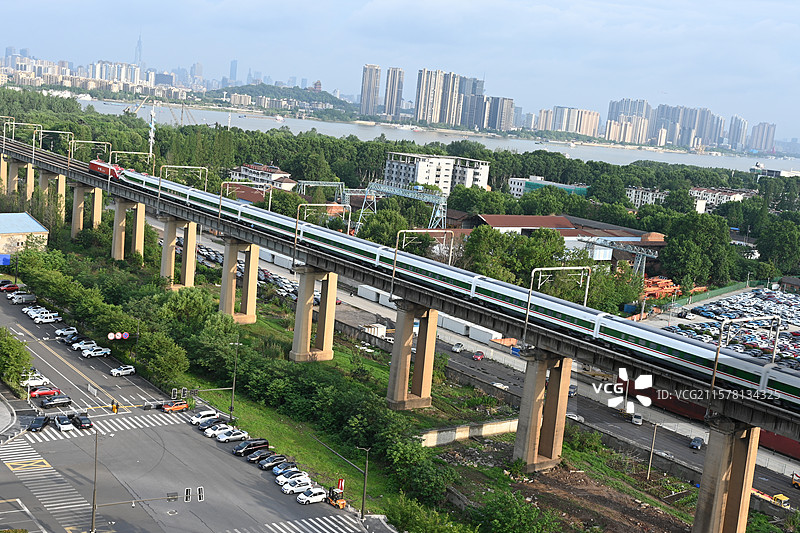 南京长江大桥，南京地标图片素材