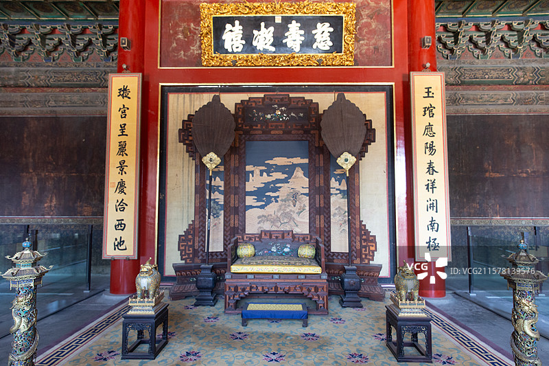 故宫寿康宫室内陈列原貌展图片素材