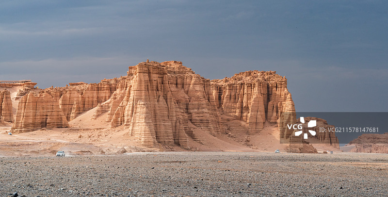 新疆哈密雅丹大海道景区雅丹广场图片素材