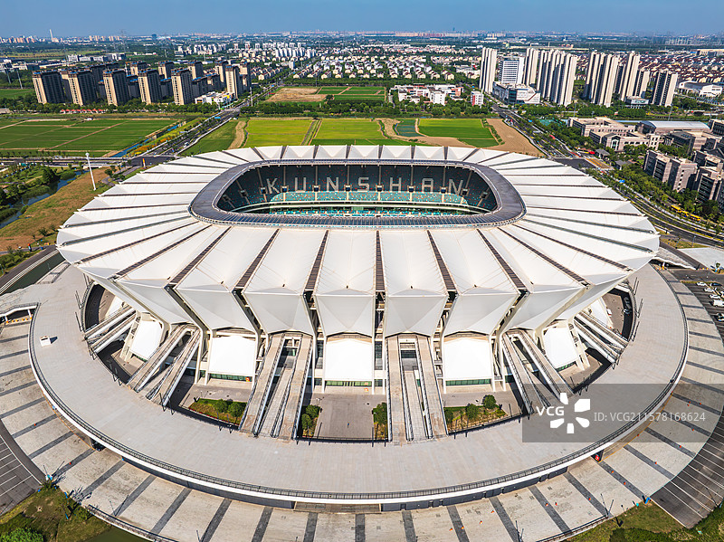 航拍中国苏州昆山奥体中心，苏超联赛苏州主场图片素材
