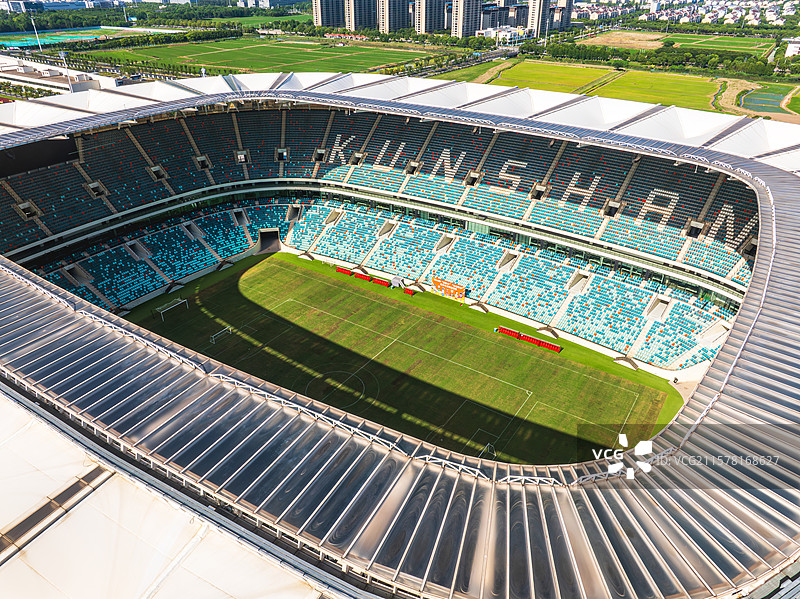 航拍中国苏州昆山奥体中心，苏超联赛苏州主场图片素材