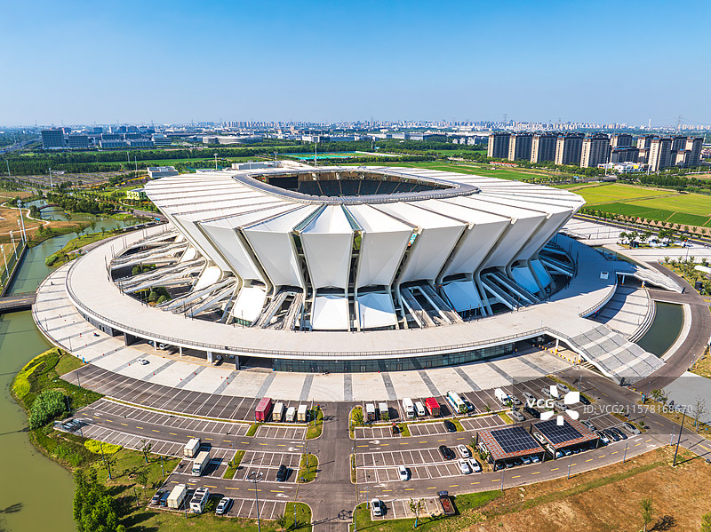 航拍中国苏州昆山奥体中心，苏超联赛苏州主场图片素材