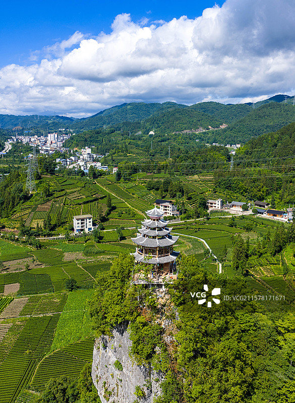 航拍湖北宣恩县晓关侗族乡大岩坝和尚岩观光婷风光图片素材