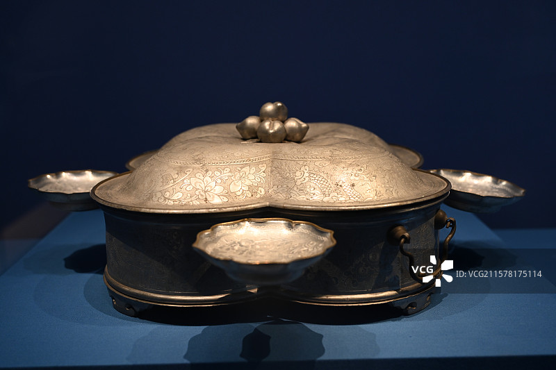 锡一品锅 清末 南京博物院图片素材