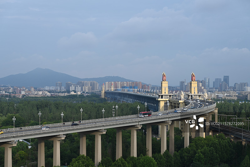 南京长江大桥，南京地标图片素材