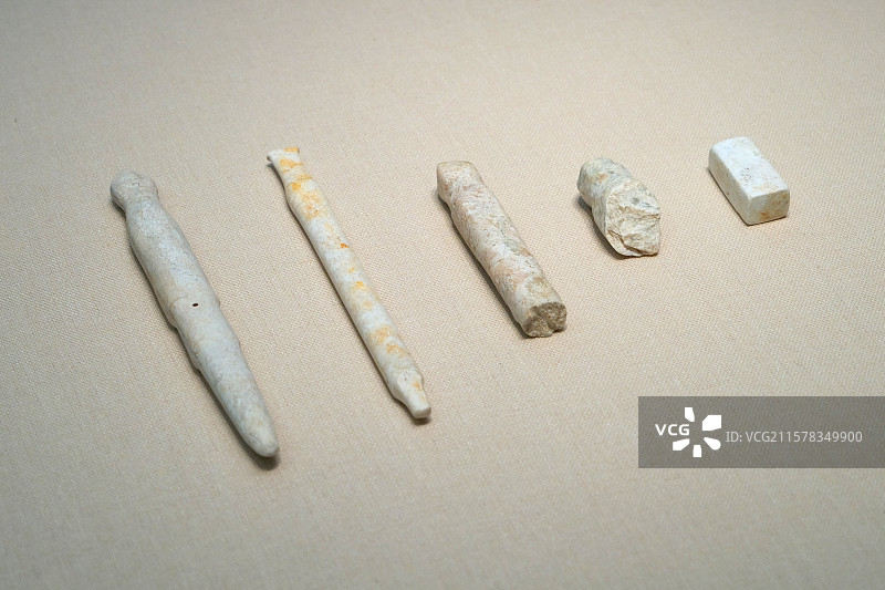 孙家岗玉器一组 肖家屋脊文化 澧县孙家岗遗址出土 中国国家博物馆“古代中国陈列”图片素材