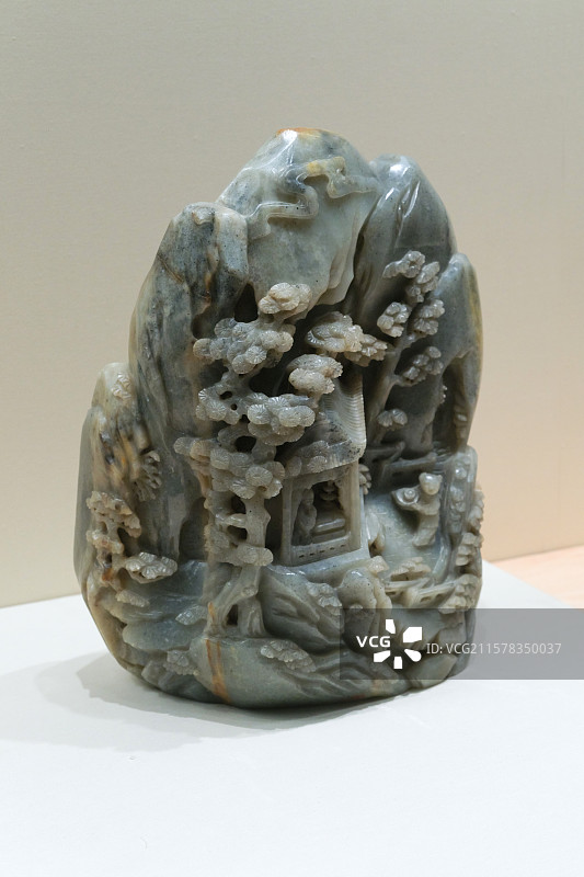 “山水人物图”玉山子 清代 中国国家博物馆“中国古代书画-清代进士的翰墨遗珍”展图片素材