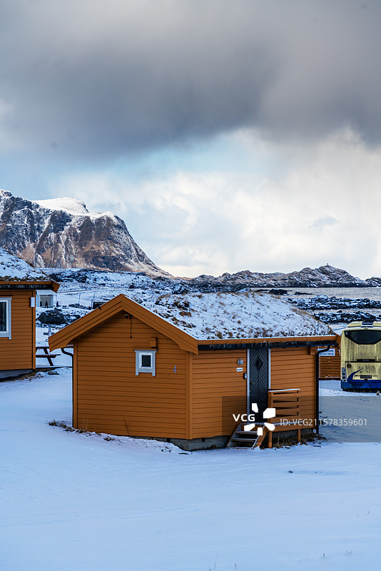 挪威罗弗敦冬天雪景图片素材