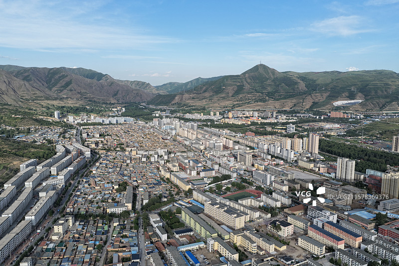 航拍青海省湟源县丹噶尔古城图片素材