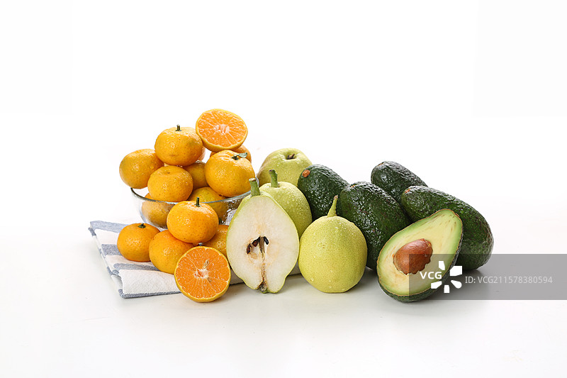 牛油果橘子香梨水果组合图片素材