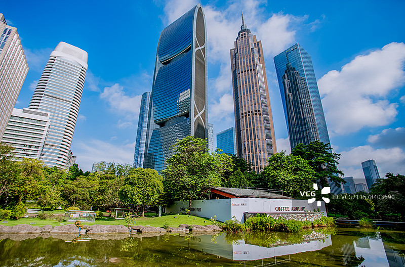 广州花城广场风光图片素材