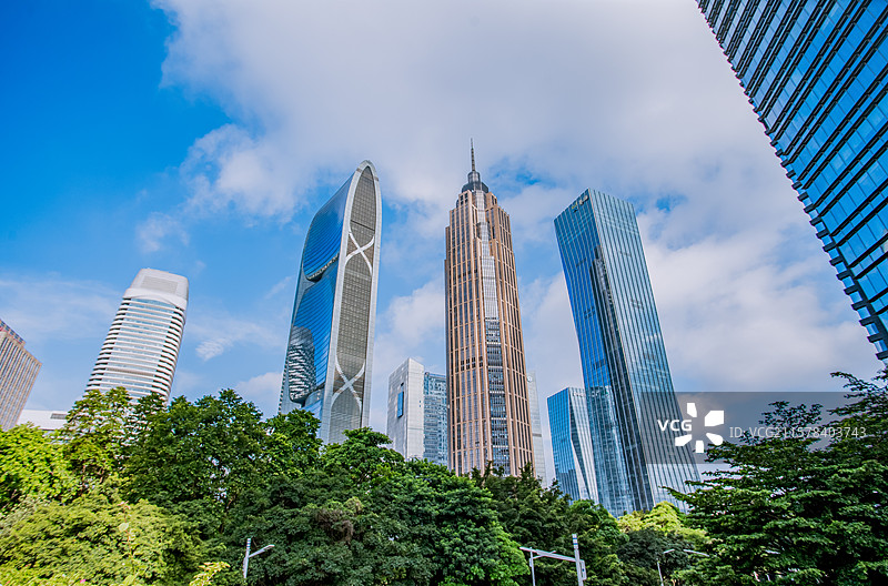 广州花城广场风光图片素材