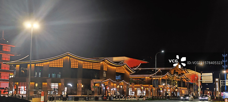 前湾盛世里奥特莱斯 夜景建筑 唐风建筑图片素材