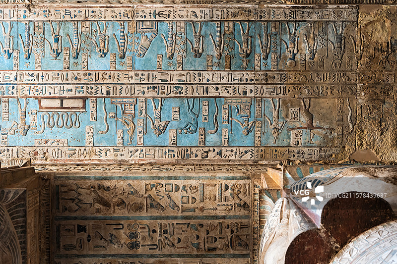 埃及丹达拉哈索尔神庙图片素材