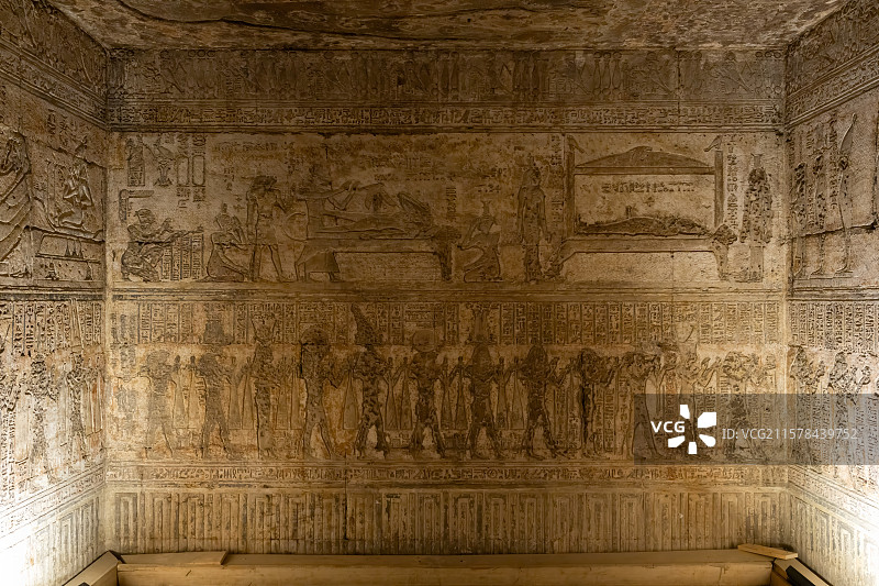 埃及丹达拉哈索尔神庙图片素材