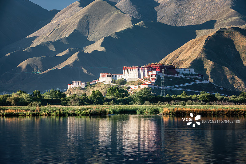 西藏拉萨布达拉宫图片素材