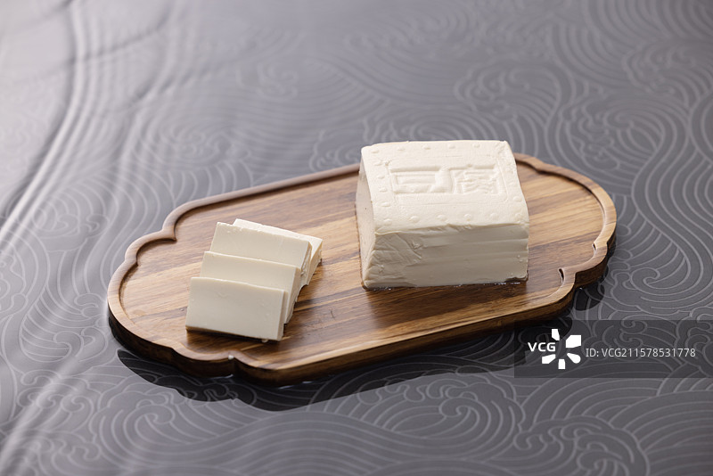 在水面上的豆腐图片素材